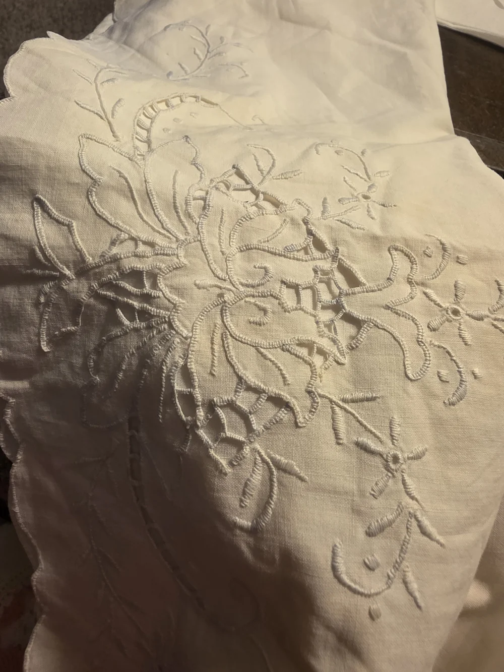 Embroidered White Scalloped Pillow Case- Unbranded